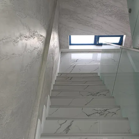 Konukevi Pensiunea Paradisul Marii 3*