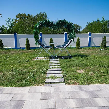 Pensiunea Paradisul Marii *