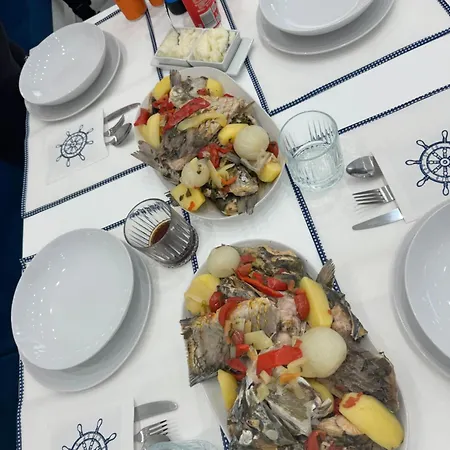 Pensiunea Paradisul Marii 3*