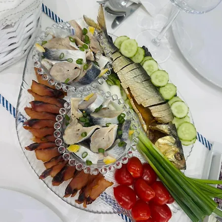 ゲストハウス Pensiunea Paradisul Marii スリナ